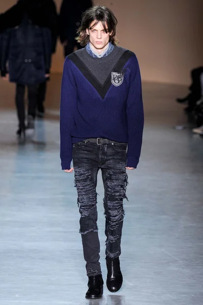 Look 21